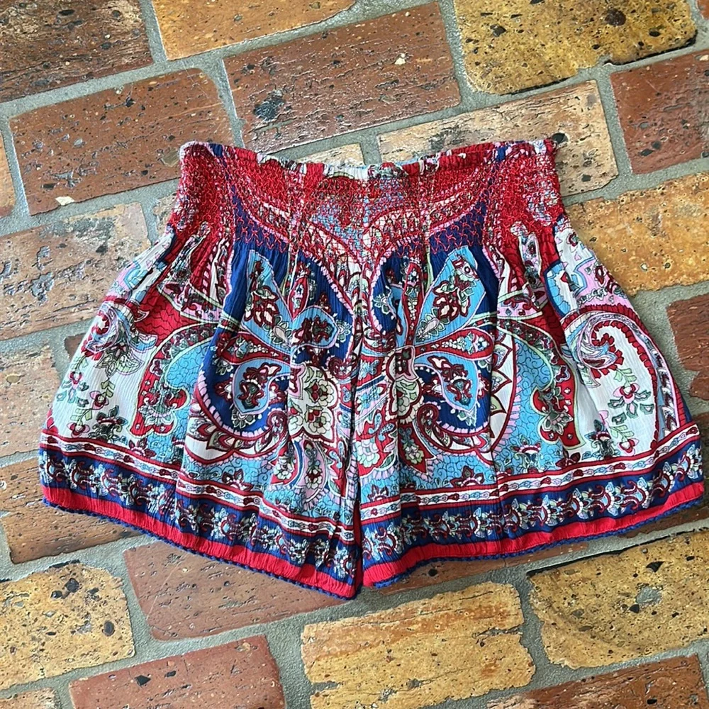 Patrons of Peace Red Smocked Waist Boho Shorts szM